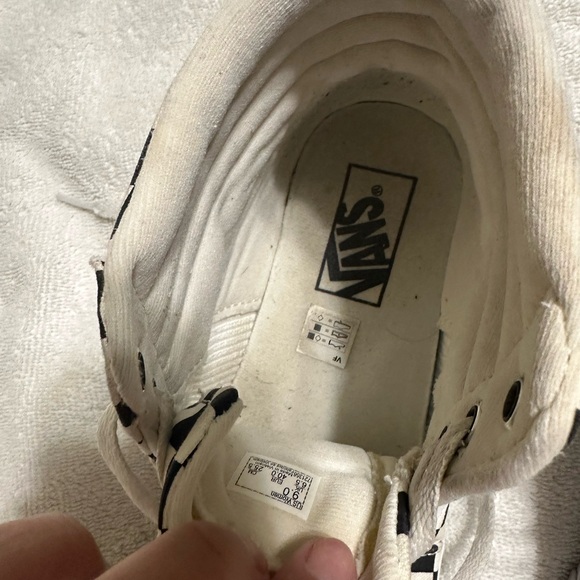 Vans High-Top checkered shoes - Picture 8 of 9